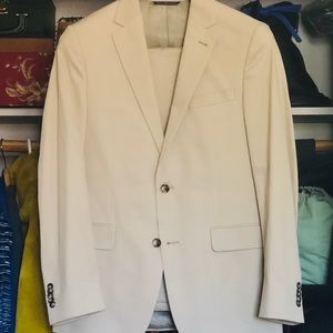 Thread Culture Men’s Suit